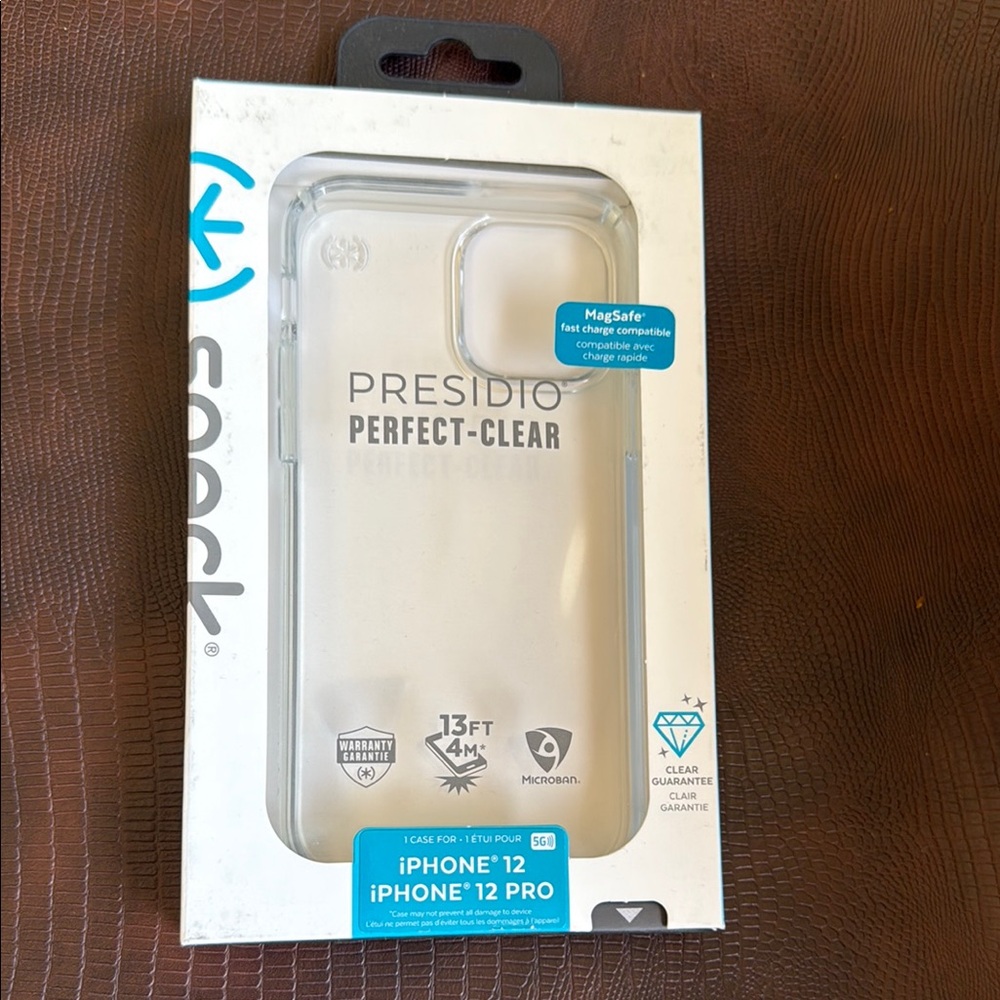 iPhone 12/12 Pro - Clear Speck Presidio Perfect Case